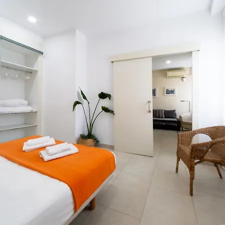 Nest Silence アパート *