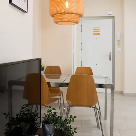 アパート Nest Silence バレンシア